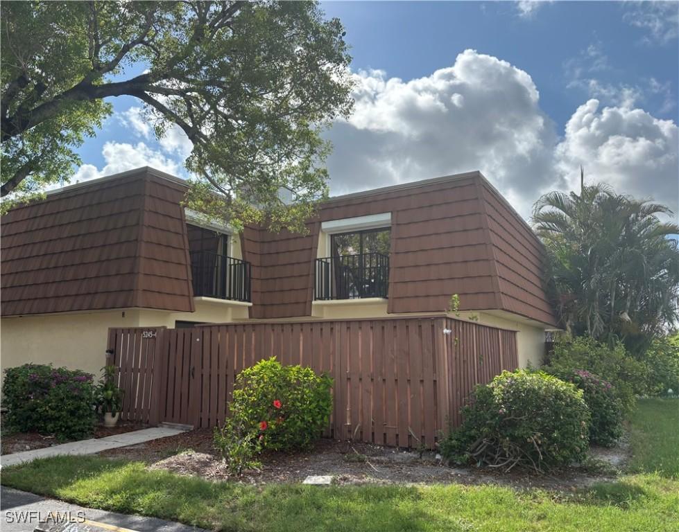 5245 Cedarbend Dr. #4, Fort Myers, FL 33919