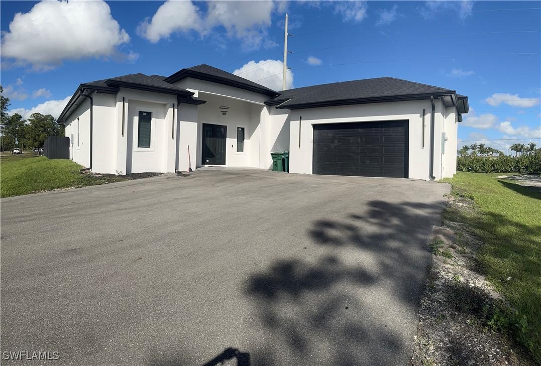 4067 33rd Ave., Naples, FL 34120