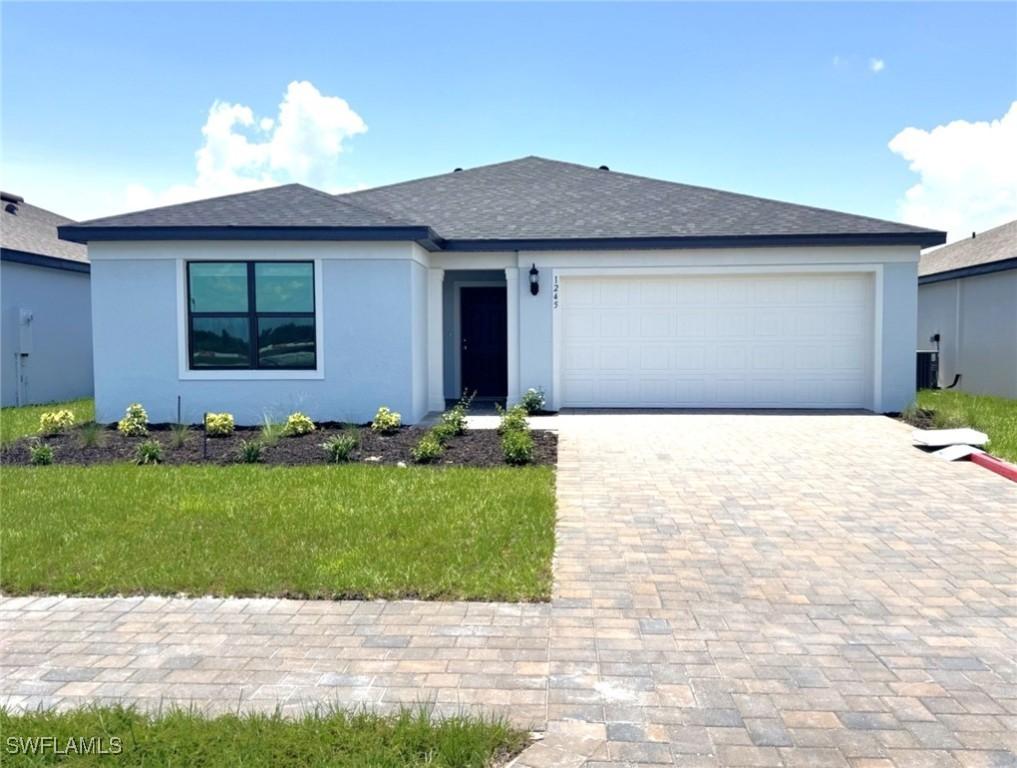 1245 Caloosa Cove Dr., Labelle, FL 33935