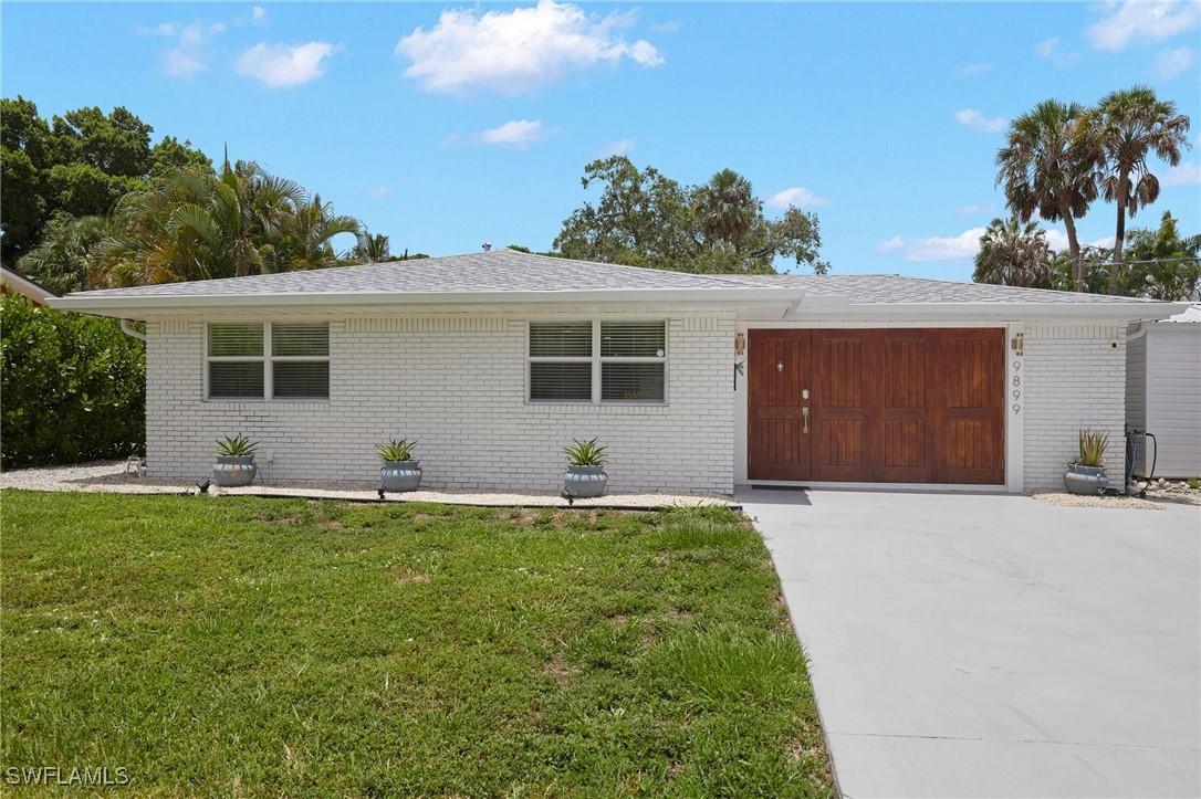 9899 Pennsylvania Ave., Bonita Springs, FL 34135