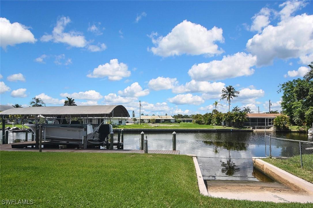 467 Stipe St., North Fort Myers, FL 33903