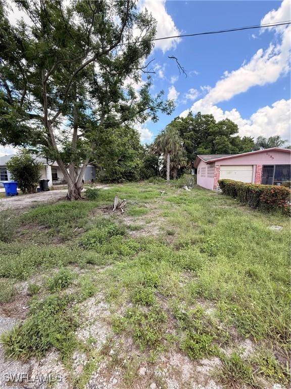 2133 Davis St., Fort Myers, FL 33916