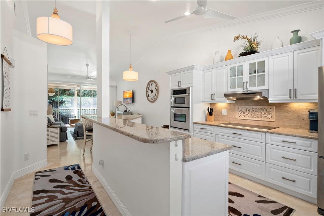 326 Bradstrom Cir. #203F, Naples, FL 34113