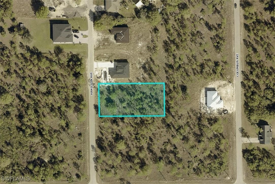 1004 Hamilton Ave., Lehigh Acres, FL 33972