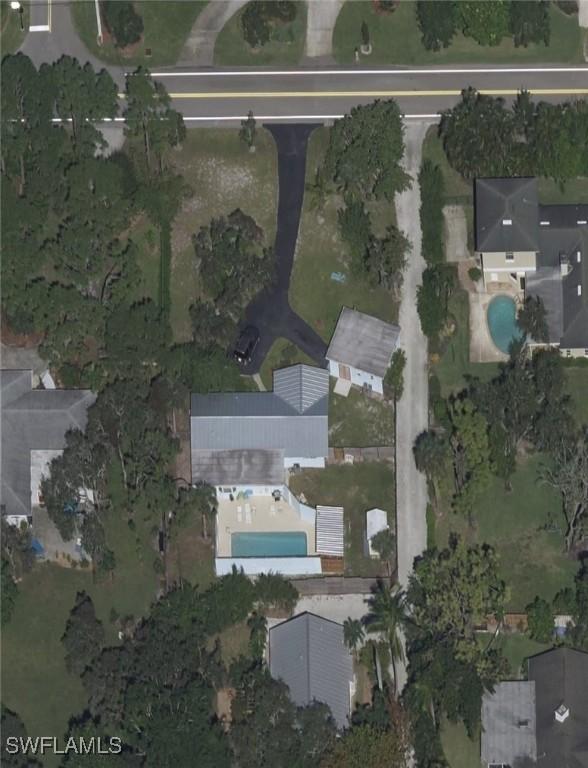 1260 26th Ave., Naples, FL 34103