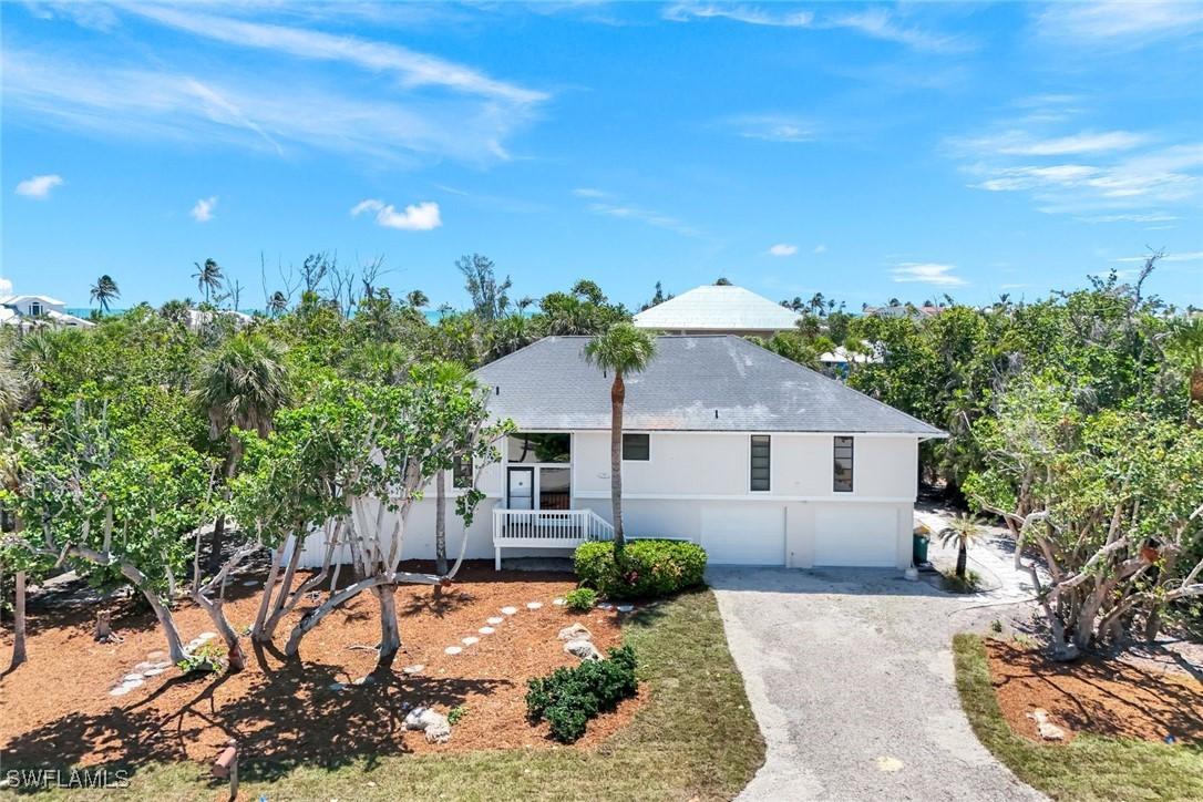 1043 Blue Heron Dr., Sanibel, FL 33957