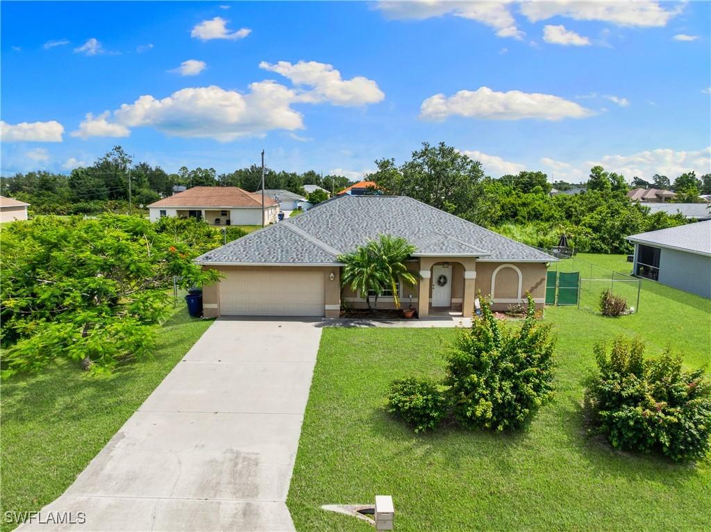 3206 8th St., Lehigh Acres, FL 33976