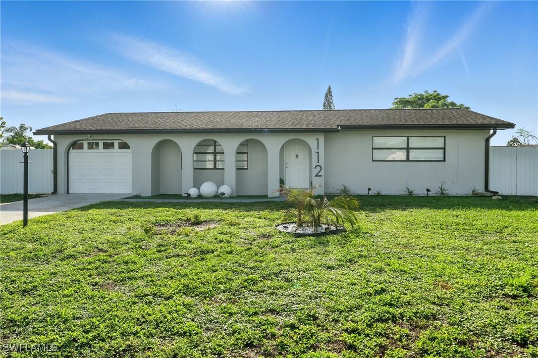 112 Contee Dr., Lehigh Acres, FL 33936