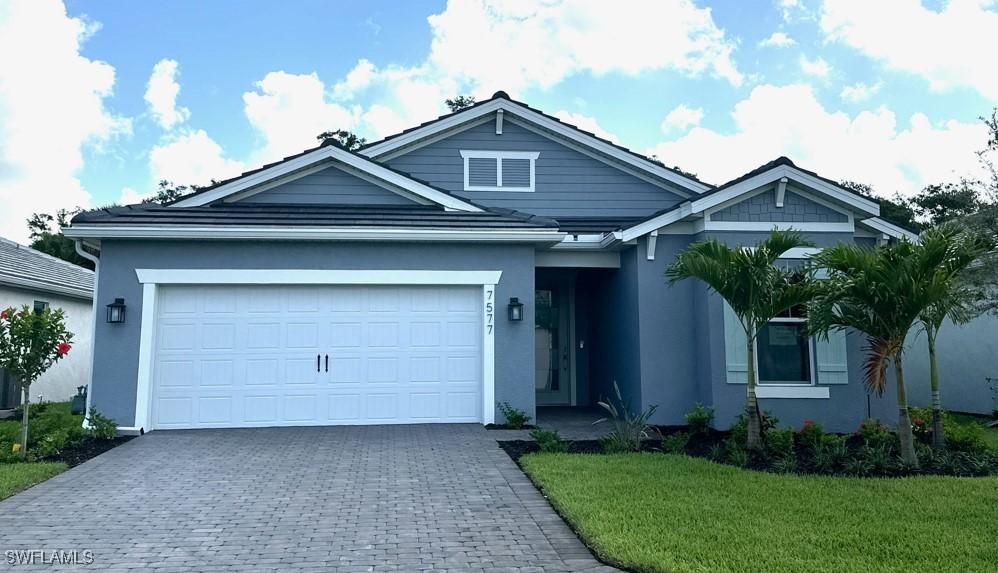 7577 Paradise Tree Dr., North Fort Myers, FL 33917