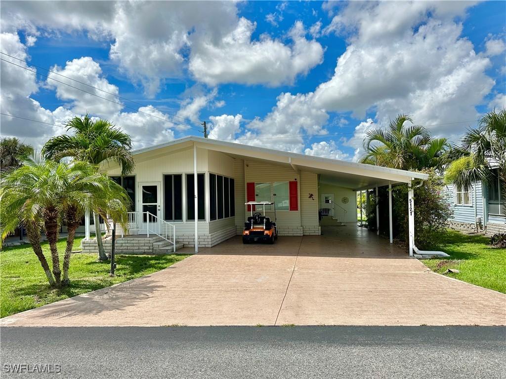 5121 Fiddleleaf Dr., Fort Myers, FL 33905