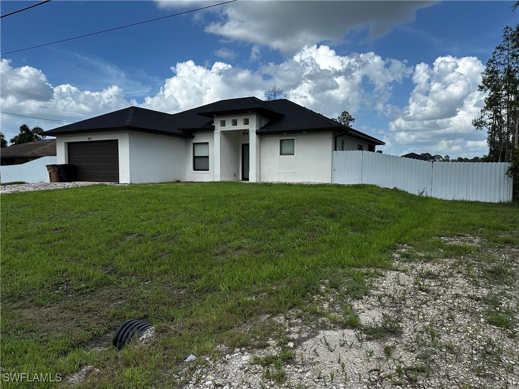 904 James Ave., Lehigh Acres, FL 33936