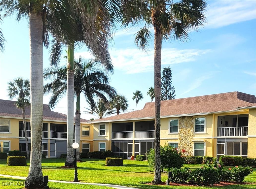 401 Charlemagne Blvd. #C112, Naples, FL 34112