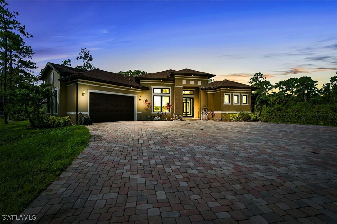 1912 Jung Blvd., Naples, FL 34120