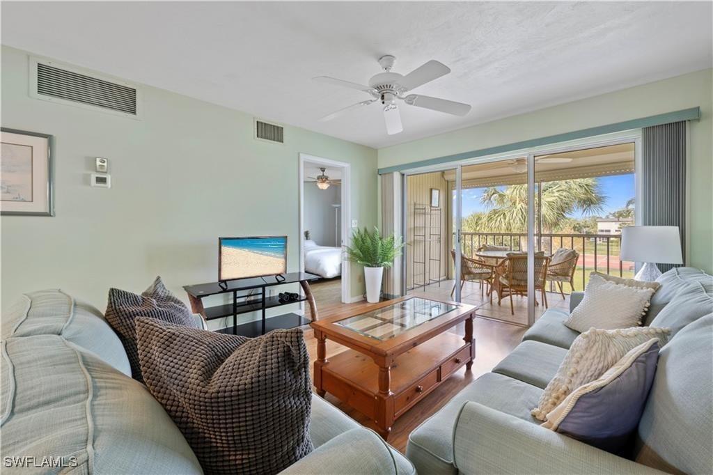 1018 Manatee Rd. #E302, Naples, FL 34114