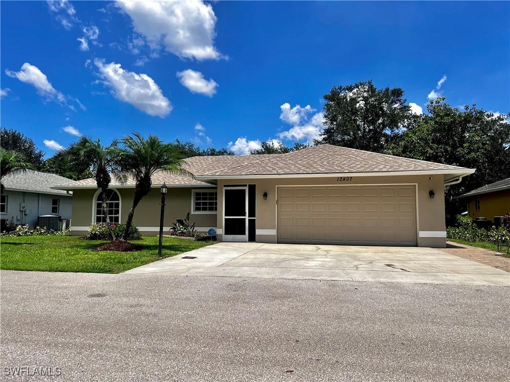 12407 Londonderry Ln., Bonita Springs, FL 34135