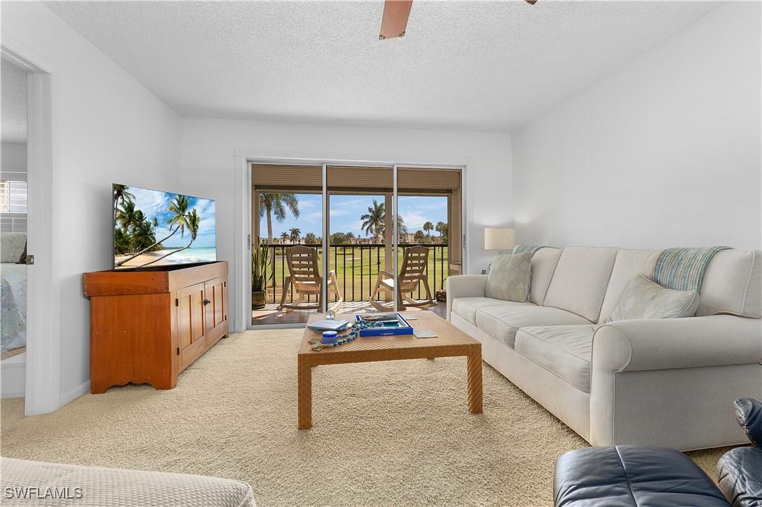 21 High Point Cir. #206, Naples, FL 34103