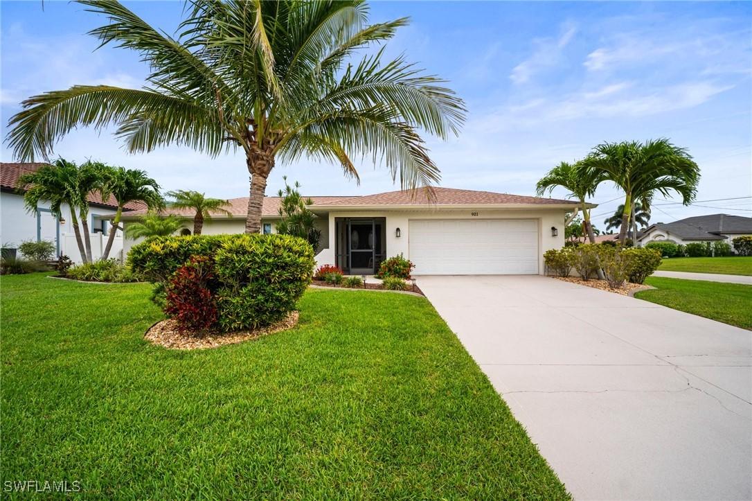 921 SW 51st Ter., Cape Coral, FL 33914