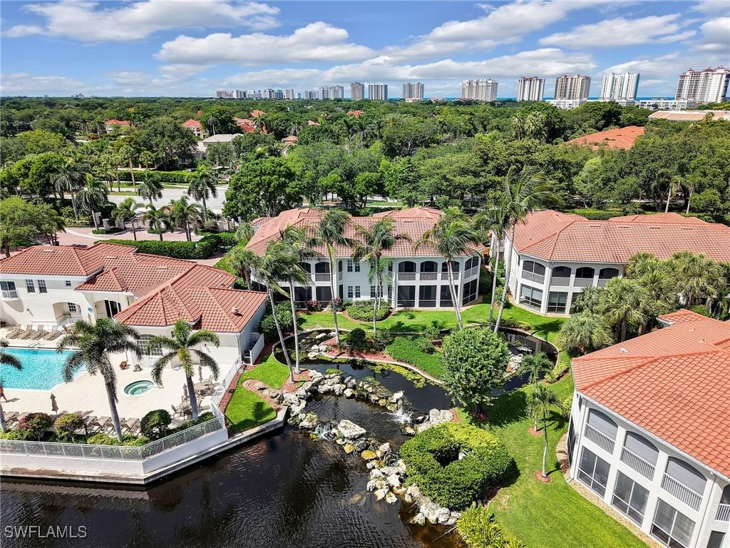 2400 L'ambiance Cir. #102, Naples, FL 34108