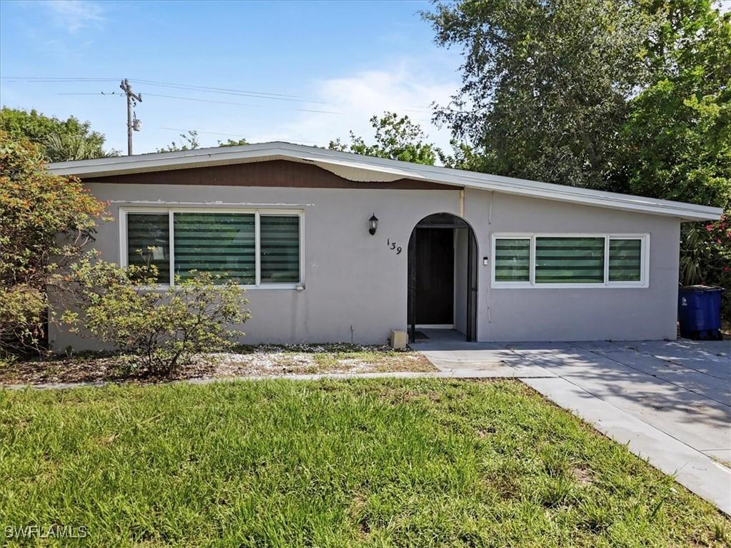 139 Coolidge Ave., Lehigh Acres, FL 33936