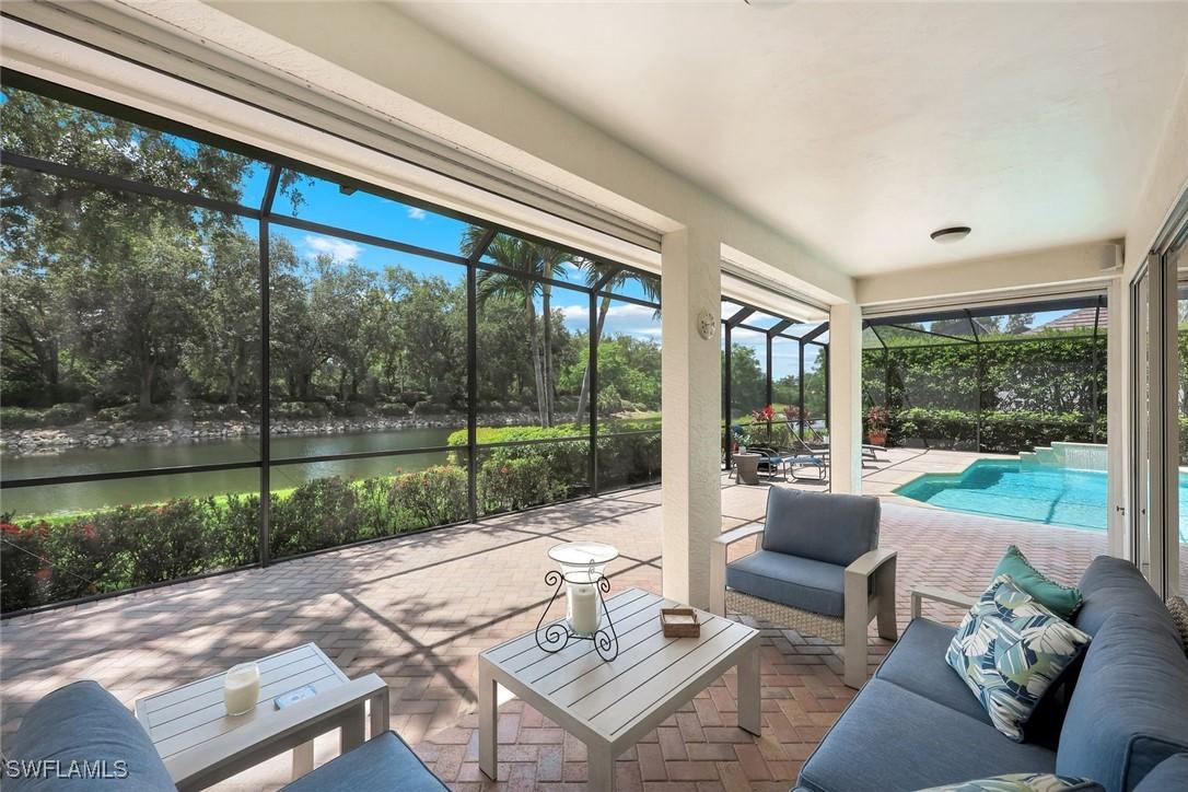 6632 Glen Arbor Way, Naples, FL 34119