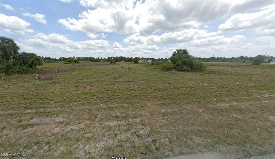 832 Jaguar Blvd., Lehigh Acres, FL 33974