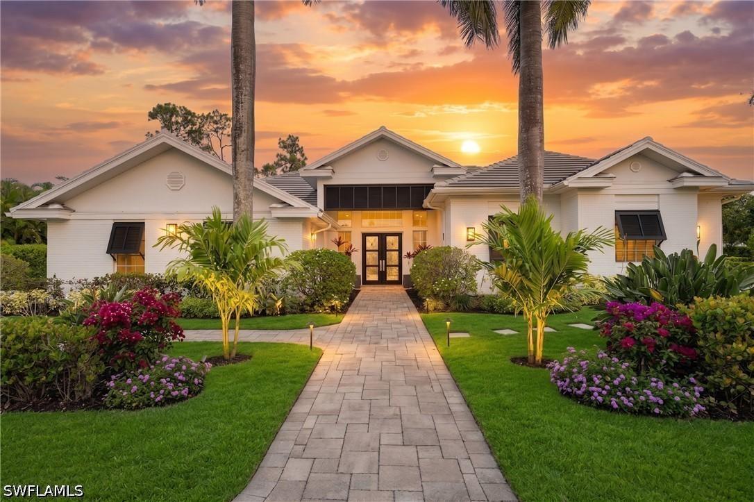 2274 Hawksridge Dr., Naples, FL 34105