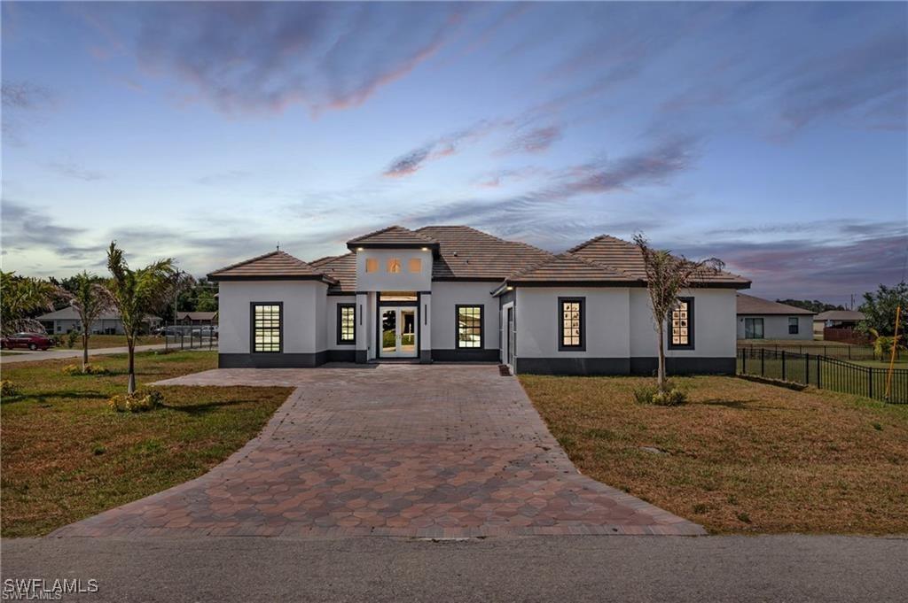239 Blackstone Dr., Fort Myers, FL 33913