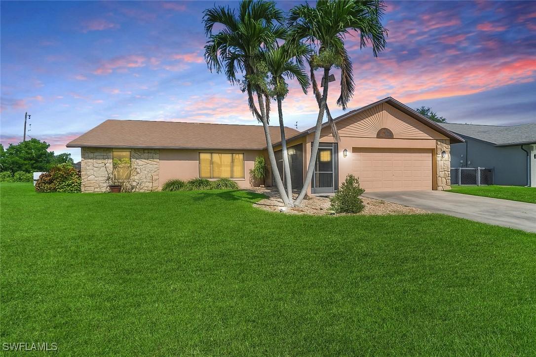 124 SE 12th Ct., Cape Coral, FL 33990