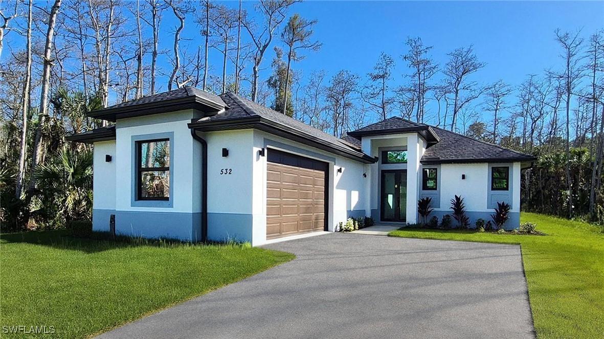 532 41st Ave., Naples, FL 34120