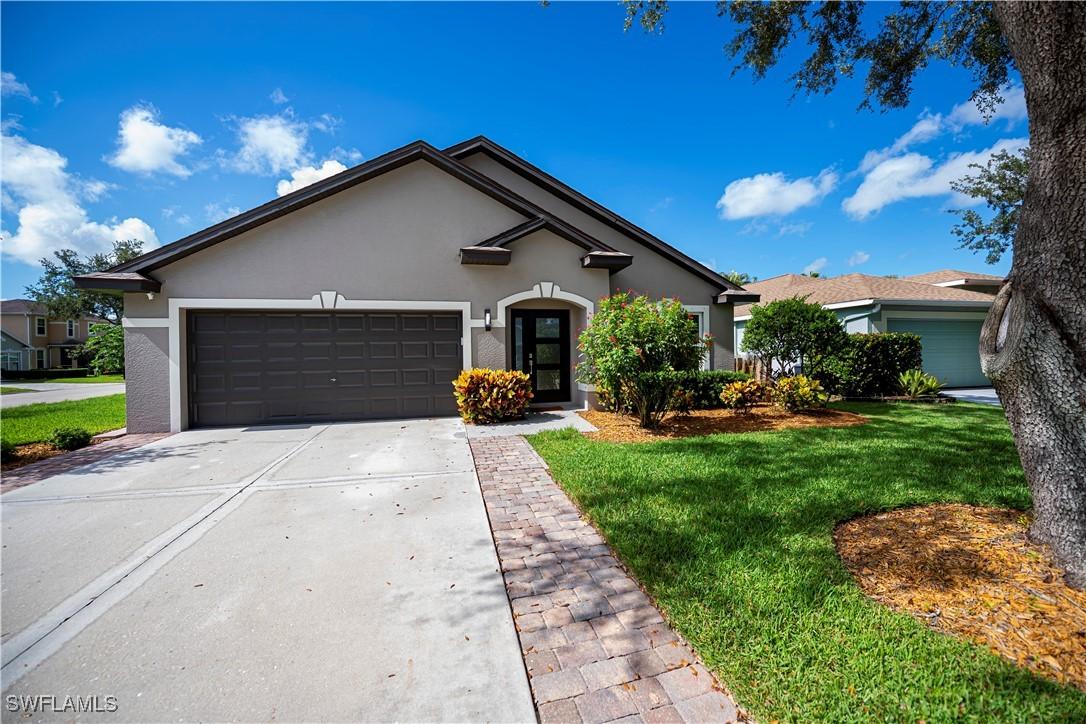 9370 Middle Oak Dr., Fort Myers, FL 33967