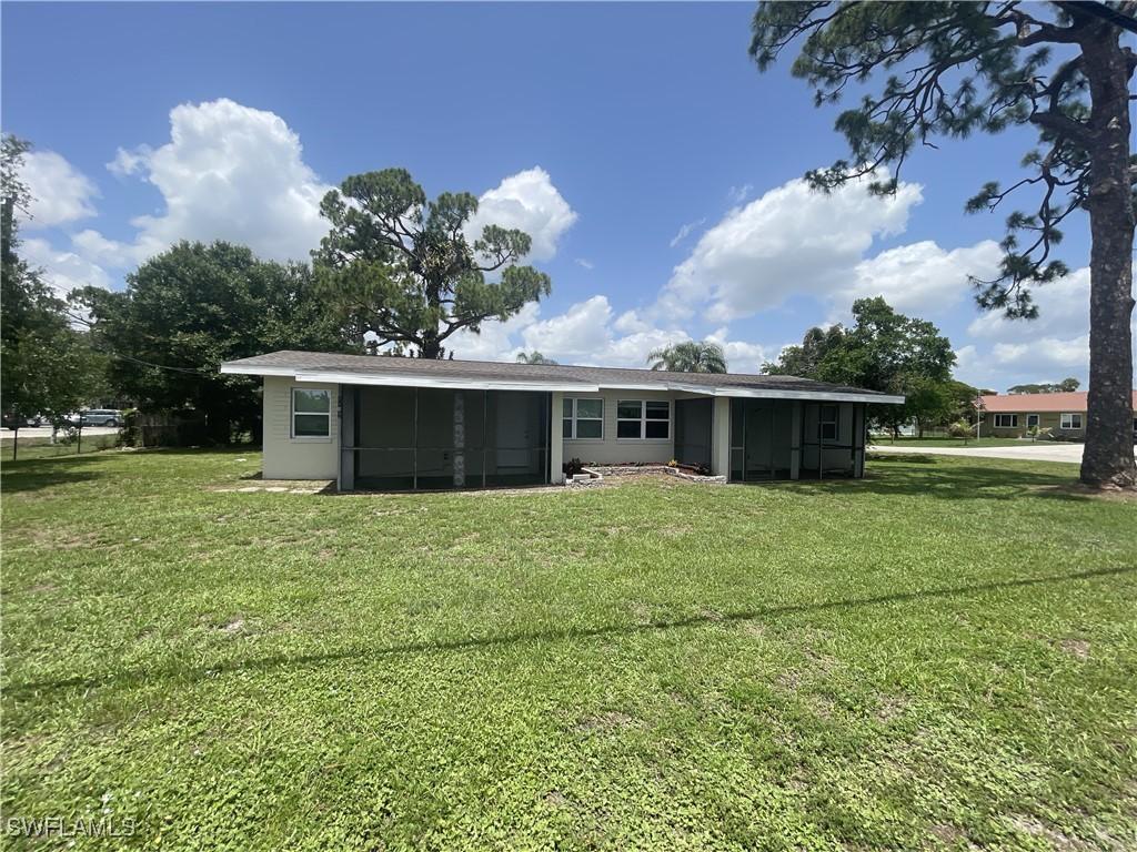 1111 Palm Ave., North Fort Myers, FL 33903