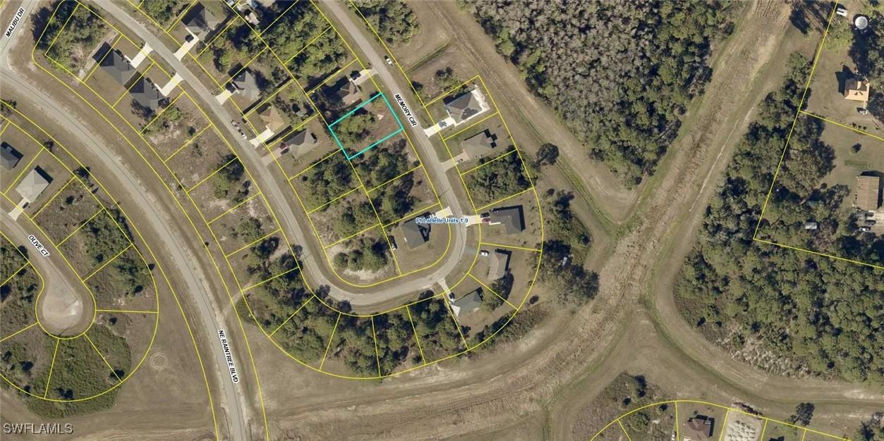 8016 Memory Cir., Labelle, FL 33935