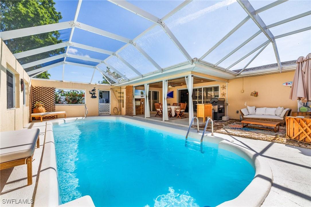 5816 SW 1st Pl., Cape Coral, FL 33914