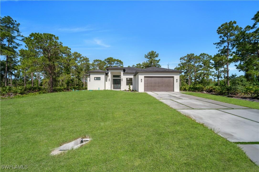 1517 Washington Ave., Lehigh Acres, FL 33972