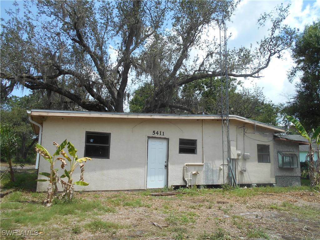 5411 Beechwood St., Punta Gorda, FL 33982
