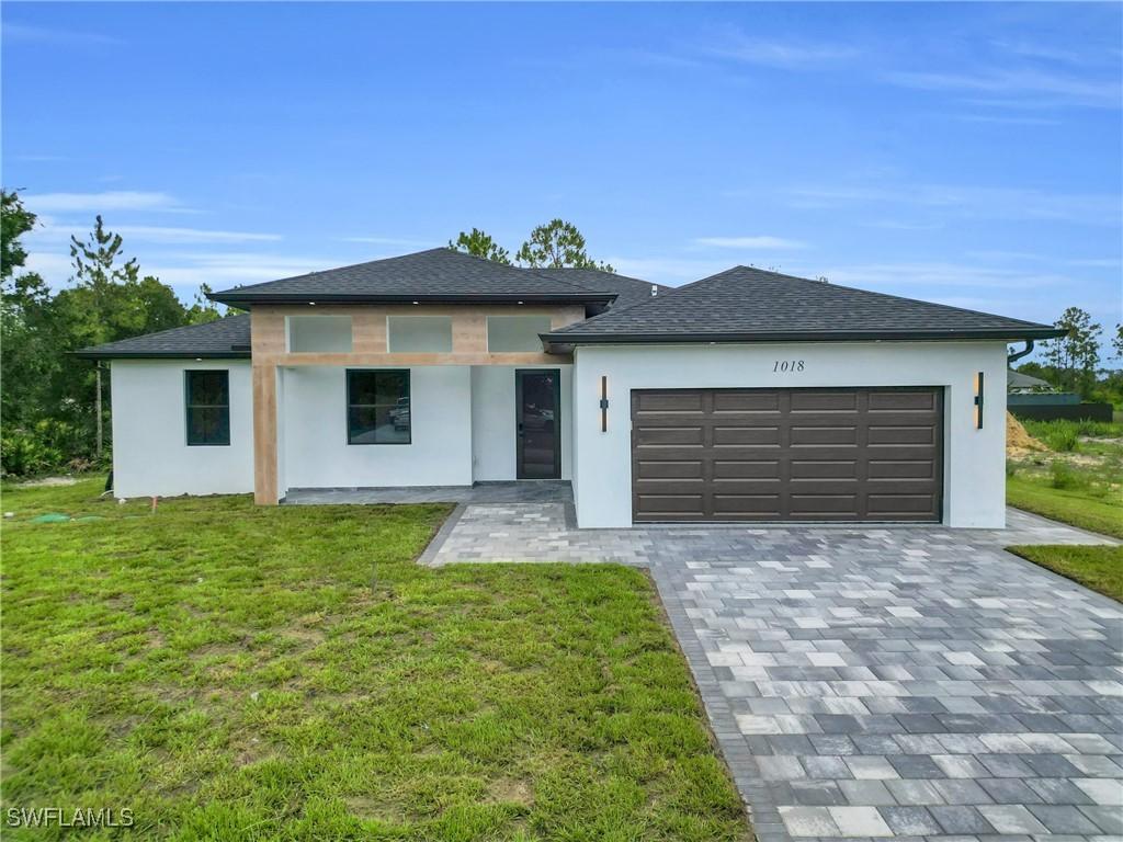 1018 Calvin Ave., Lehigh Acres, FL 33972