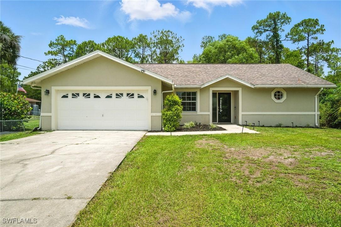 2711 4th St., Naples, FL 34120