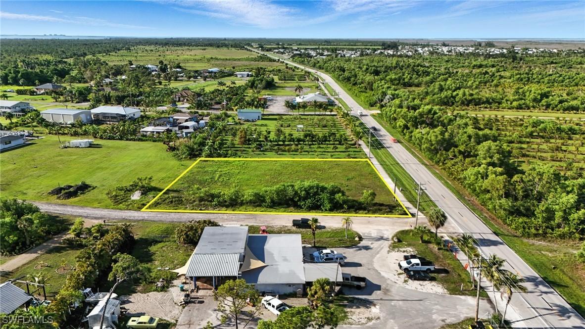 8288 Stringfellow Rd., St. James City, FL 33956