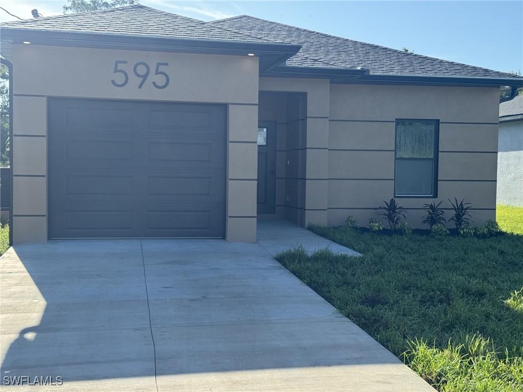 595 Carolina Ave., Fort Myers, FL 33905