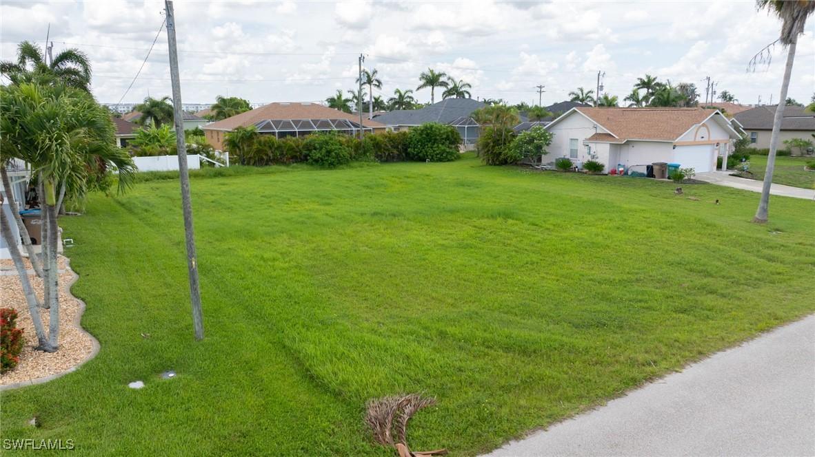 2247 SW 27th St., Cape Coral, FL 33914