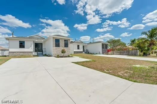 11641 Mckenna Ave., Bonita Springs, FL 34135