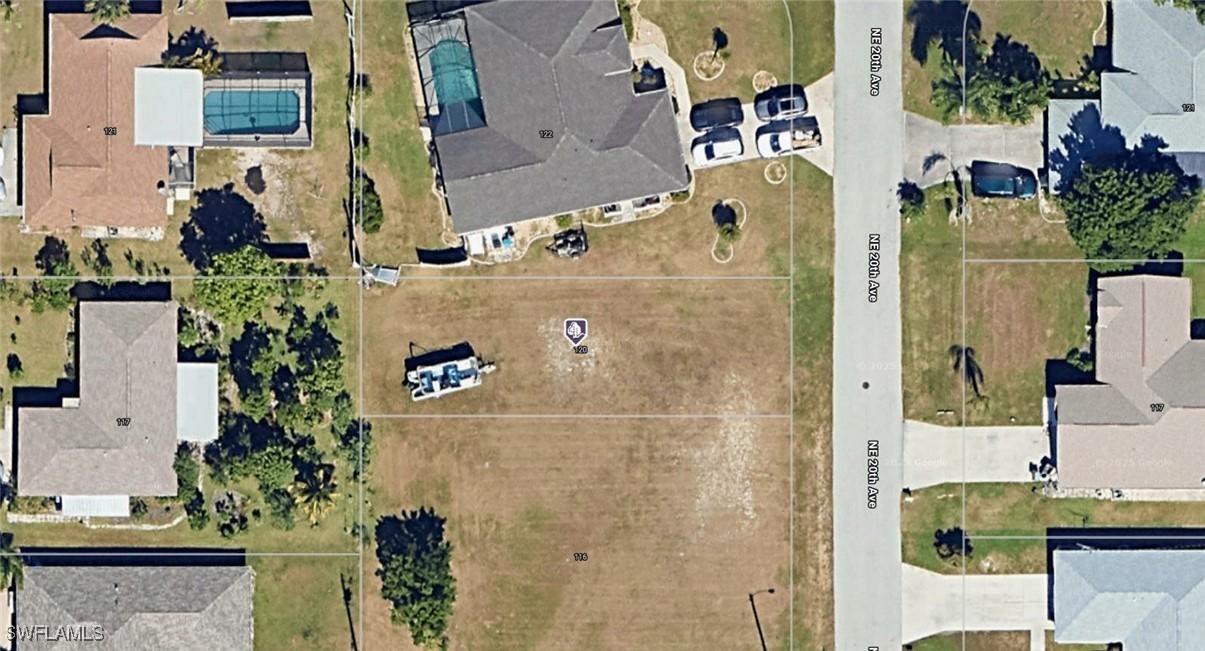 120 NE 20th Ave., Cape Coral, FL 33909