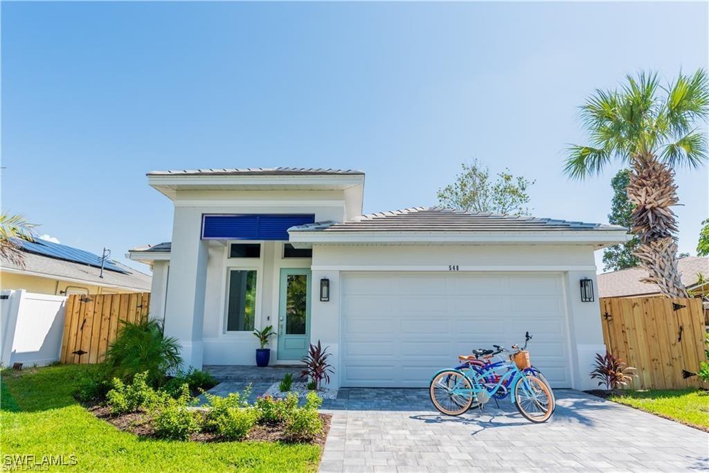 756 108th Ave., Naples, FL 34108