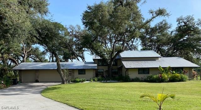 4230 Fort Denaud Rd., Fort Denaud, FL 33935