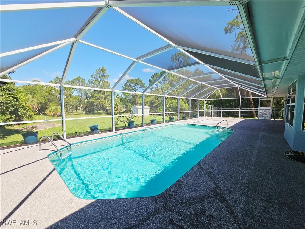 619 Jackson Ave., Lehigh Acres, FL 33972