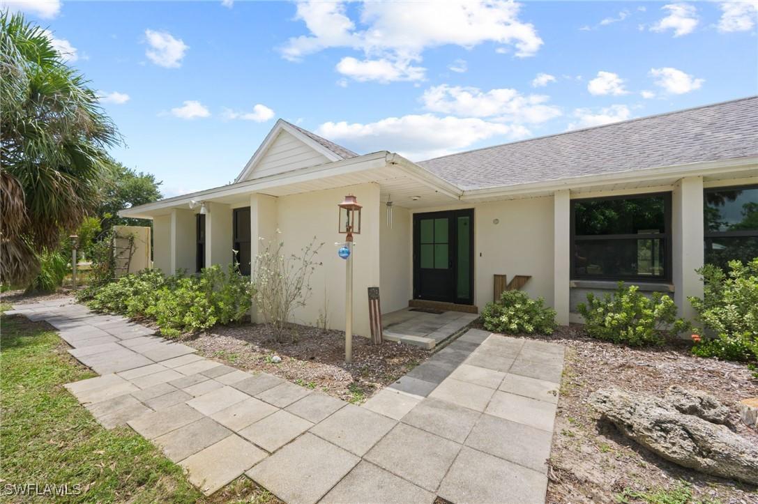 15970 Triple Crown Ct., Fort Myers, FL 33912