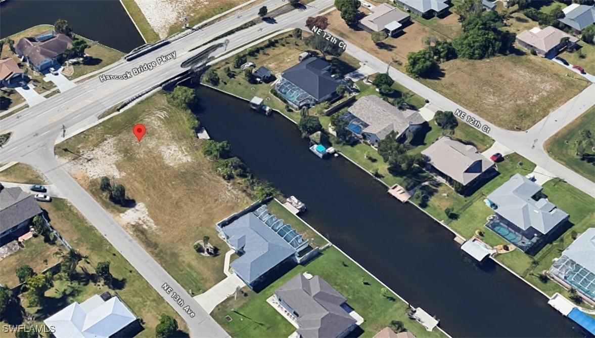 2 NE 13th Ave., Cape Coral, FL 33909