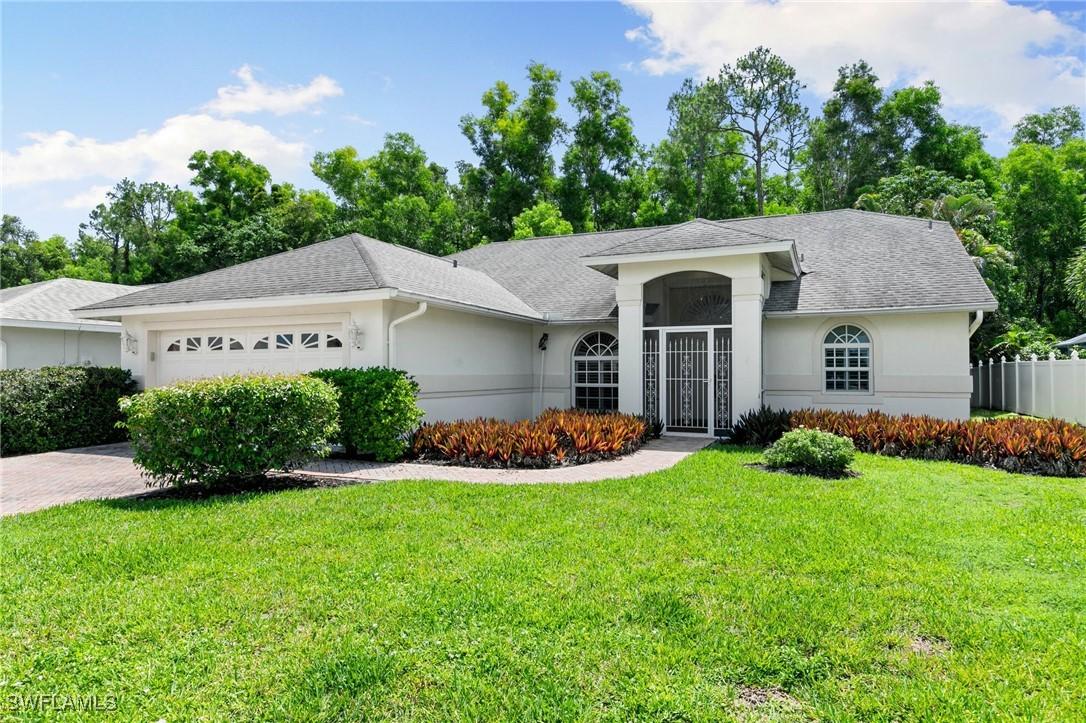 2052 Piccadilly Circus, Naples, FL 34112