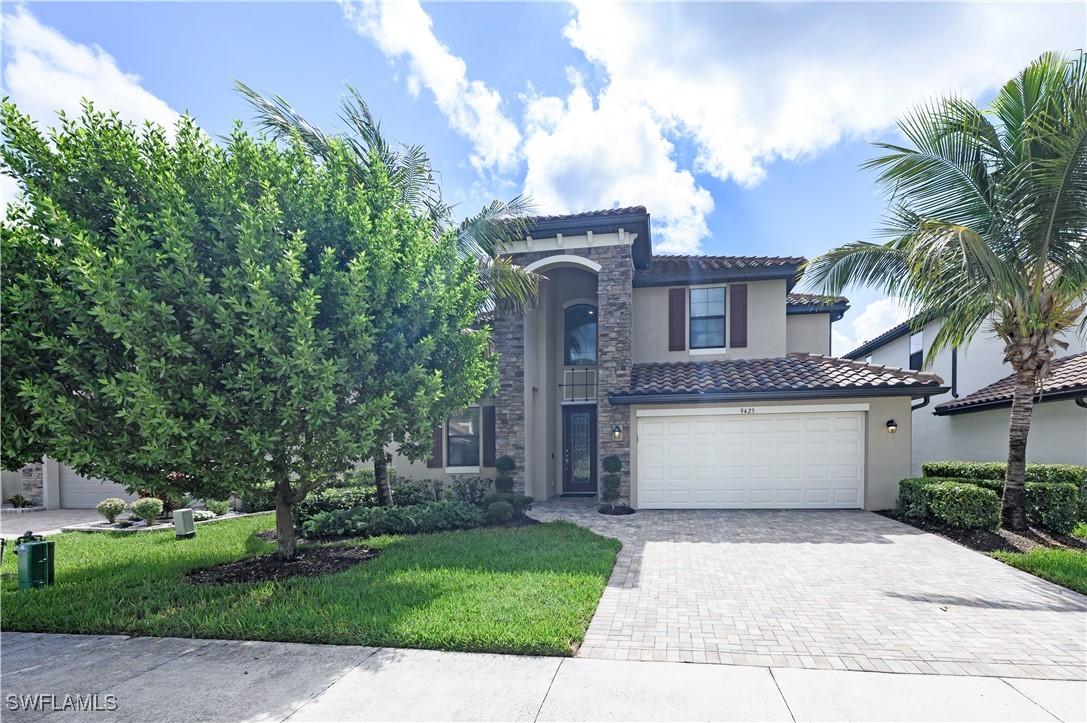9425 Glenforest Dr., Naples, FL 34120
