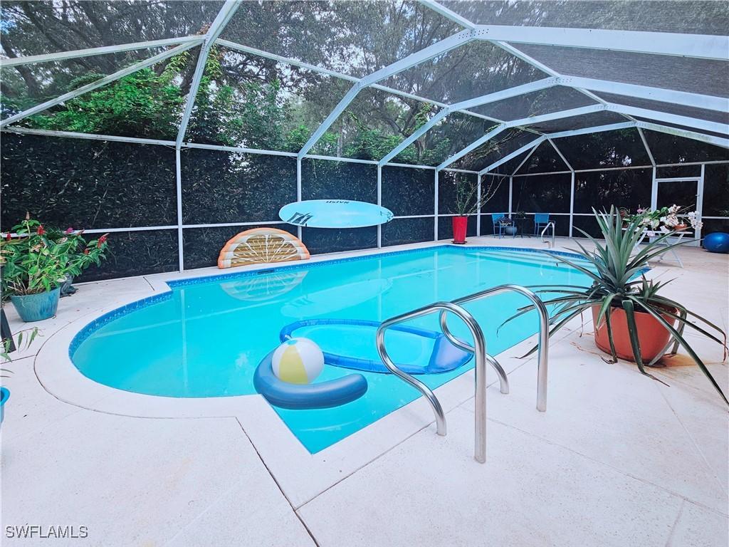 6708 Sloane Pl., Naples, FL 34104